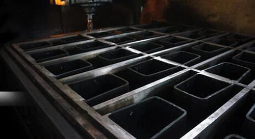 Hollow block mould Hollow block mould