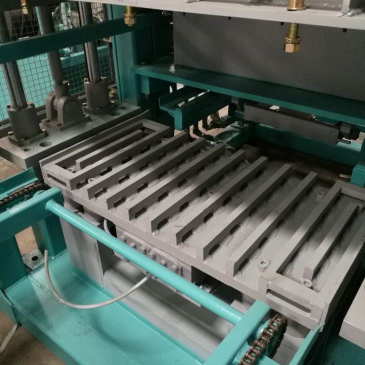 Concrete Paving Block Making Machine