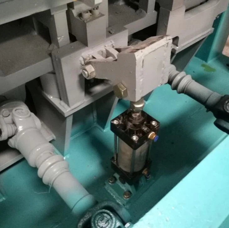 Concrete Interlocking Paver Machine