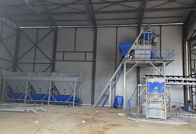 China Fully Automatic Concrete Block Machine Price suppliers